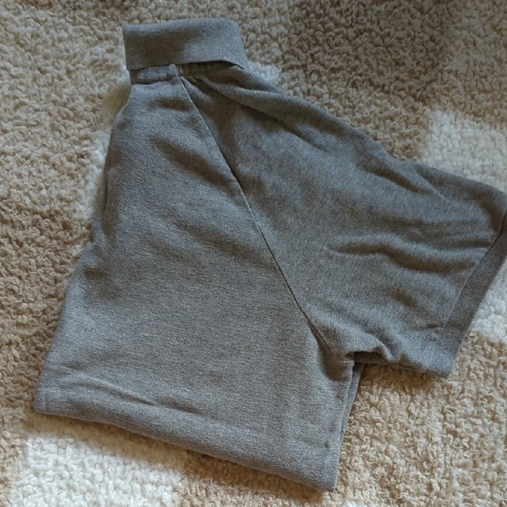 Old Navy comfortable gray